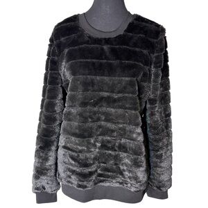 TRIXIE & LULU Black Super Soft Faux Fur Pullover Sweater Fuzzy